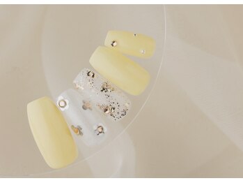 フラワーネイル