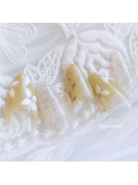 パラジェルフレンチリーフネイル