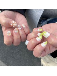 ぷくぷくフラワークリアネイル