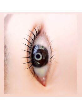 アンパルアン(un par un)/パリジェンヌ ラッシュリフト