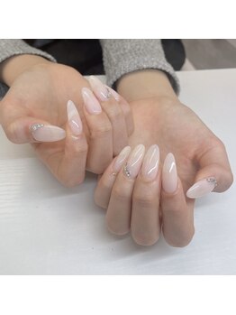 スピラ 上通店(Spira)/ホワイトワンカラー