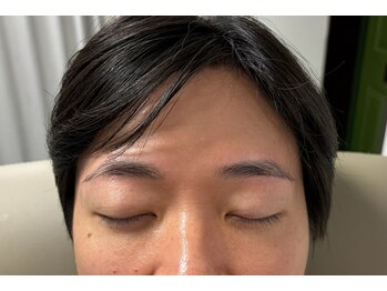 メンズ眉毛サロン EN BROW 六本木店【メンズアイブロウ/まつげパーマ/肌ピーリング】/眉毛スタイリング