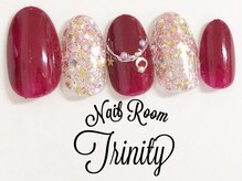 ネイルルーム トリニティ(Nail Room Trinity)/150種類以上選べるアート付