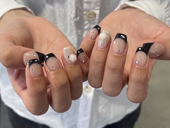 ビュー バイ ネオリーブ 用賀店(beau'r by neolive)/黒フレンチ