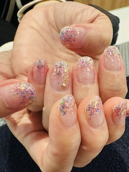 ネイルモア 三軒茶屋店(NAIL moA)/ラメグラ♪