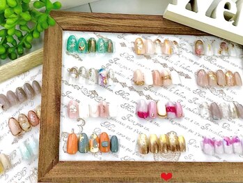 エルバ 目黒不動前(ERBA)の写真/【定額デザイン★パラジェル使用★¥6,580～】豊富な色＆パーツから選べます！季節に合わせた新作ネイルも♪