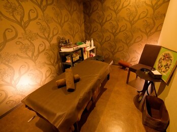 カルカル 土気店(calcal)の写真/【極上×オイルマッサージ60分¥5,600】疲れた部位を集中的に流し、至福のひとときをあなたにご提供。