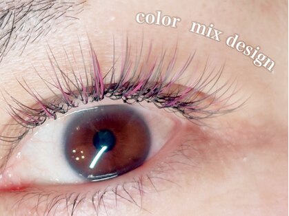 アイラッシュコロール(eyelash Koror)の写真