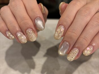 【Instagram】@rara.i.nail