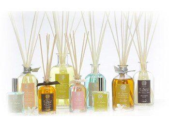 セントラヴィ 吉祥寺店/サロンに入るとアロマの香り