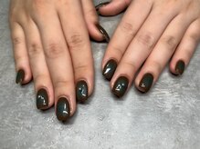 チル(chill.)/アースカラー×ショートネイル