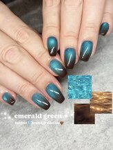 ブレアウィズネイル(Blair with Nail)/個性派デザイン