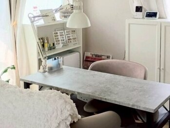 Nail Salon hinasora【ひなそら】の写真/「隠す足」から「魅せる足」へ。巻き爪の悩みやかかとのカサカサも完全個室のプライベート空間で徹底ケア◎