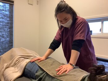 コリラ/施術風景