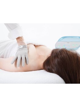 バストラインを整えたい