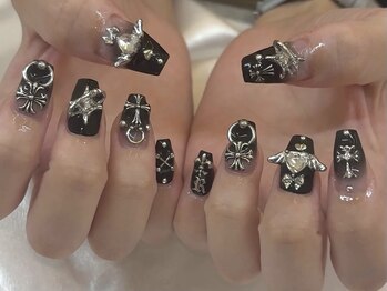 ブラックシルバーネイル