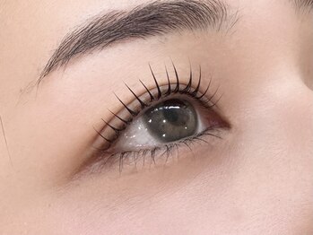 ディスカンソ アイラッシュ(descanso eyelash)/ラッシュリフト