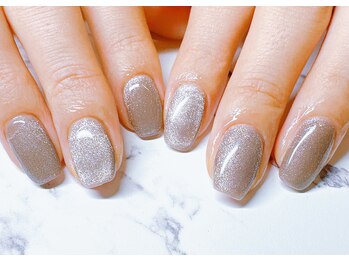 アルーシェ 平井(Alushe)/人気急上昇スモーキーグレーマグ