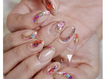 リットネイル(Lit nail)/