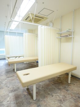 整体院ペインクリニカルラボ 青葉市ヶ尾院/ベッド【新横浜/整体】