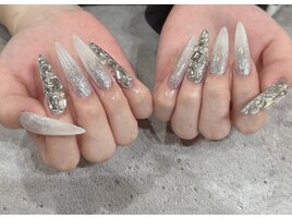 こちらの長さは＋2200円です。