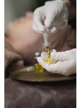 ビューティーホームサロン(Beauty Home Salon)の写真/【しっかり肌改善をしたい方に】世代別のお悩み、毛穴/シミ改善/たるみ改善/しわ改善全てお任せください。
