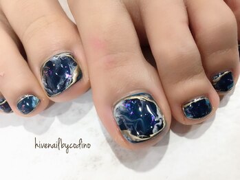 ハイブネイル(Hive nail)/シアーネイビーアート