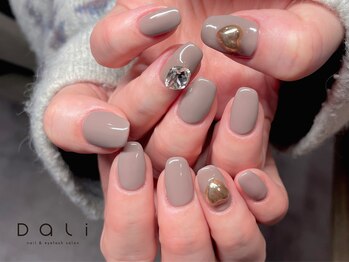 ダリ ネイルアンドアイラッシュサロン(Dali)/ワンカラー+パーツ