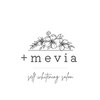プラスメヴィア(+mevia)のお店ロゴ