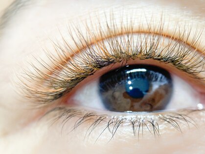 フルリ(Fleureye)の写真