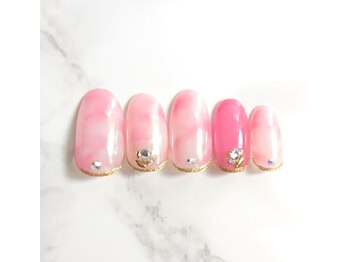 パスリー ネイルアンドケア(Parsley Nail&Care)/11月華やかアート