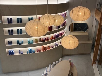LiLi beauty 千歳店【リリ】の写真