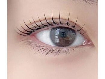 セレブヒルズ 横浜関内店(Celeb Hill's)/束感まつげパーマ