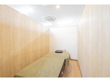 エミット(emit)/施術ルーム