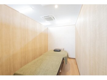 エミット(emit)/施術ルーム