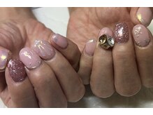 ネイルズフォーユー(Nails 4 U)/