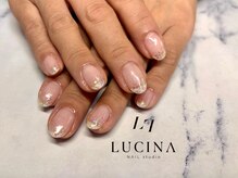 ネイルスタジオ ルキナ(LUCINA)/h-11　夏っぽホログラデーション
