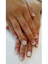 リュストゥール アンド フォンス(Lustr'e&fons)/ブライダルにお勧め♪