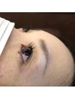 フリルアイビューティ 豊中店(Frill Eye Beauty)/