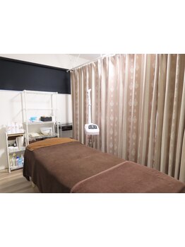 ナチュラル上品な目元にしたい