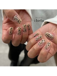 レオパードネイル