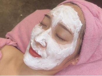 ホワイトラボ 梅田茶屋町(White labo)の写真/【韓国肌管理】内側から発光するような艶肌を日本で体験＊透明感溢れるお顔に♪