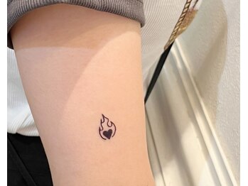 メゾンド シャルム カラット(maison de charme carat)/【ジャグアート】ハート炎上