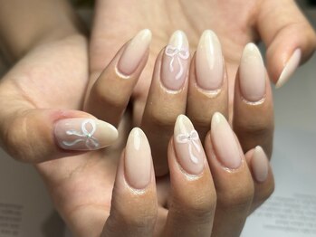 サロンドファン(salon de Fan)/ピンク×ブルーのリボンネイル