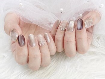 ナンシー(Nancy)の写真/[認定講師在籍]指先に馴染むデザイン♪初めての方/短い爪の方も◎丁寧なケア付で魅せるお手元に♪