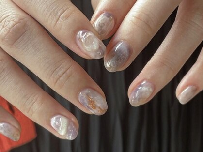 フィーニー(PHENIE)の写真