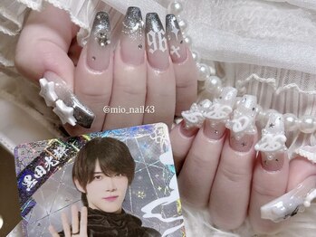 【mio】オタクネイル