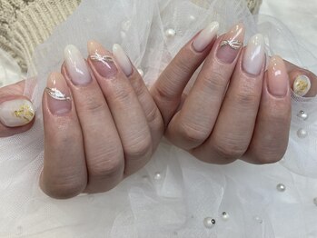 ネイルアンドまつ毛エクステ ルーナ イオンモール東久留米店の写真/オフィス系、シンプル系が大人気！カラーも豊富でリピーター多数！