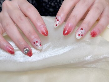 グロー ネイル(Glow Nail)/