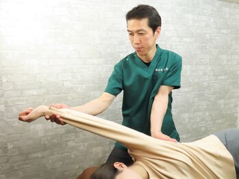 椎名亮 整体院の写真/ガチガチの首肩こりには”コスパ最強整体"！《首肩こり集中施術！整体50分 ¥3700》話題の筋膜リリースも◎